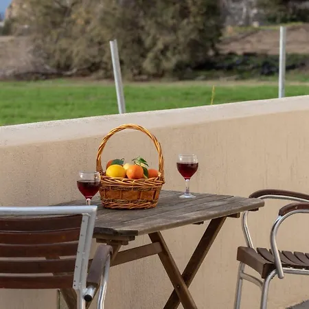 Kapeli Suites Michalis فيلة